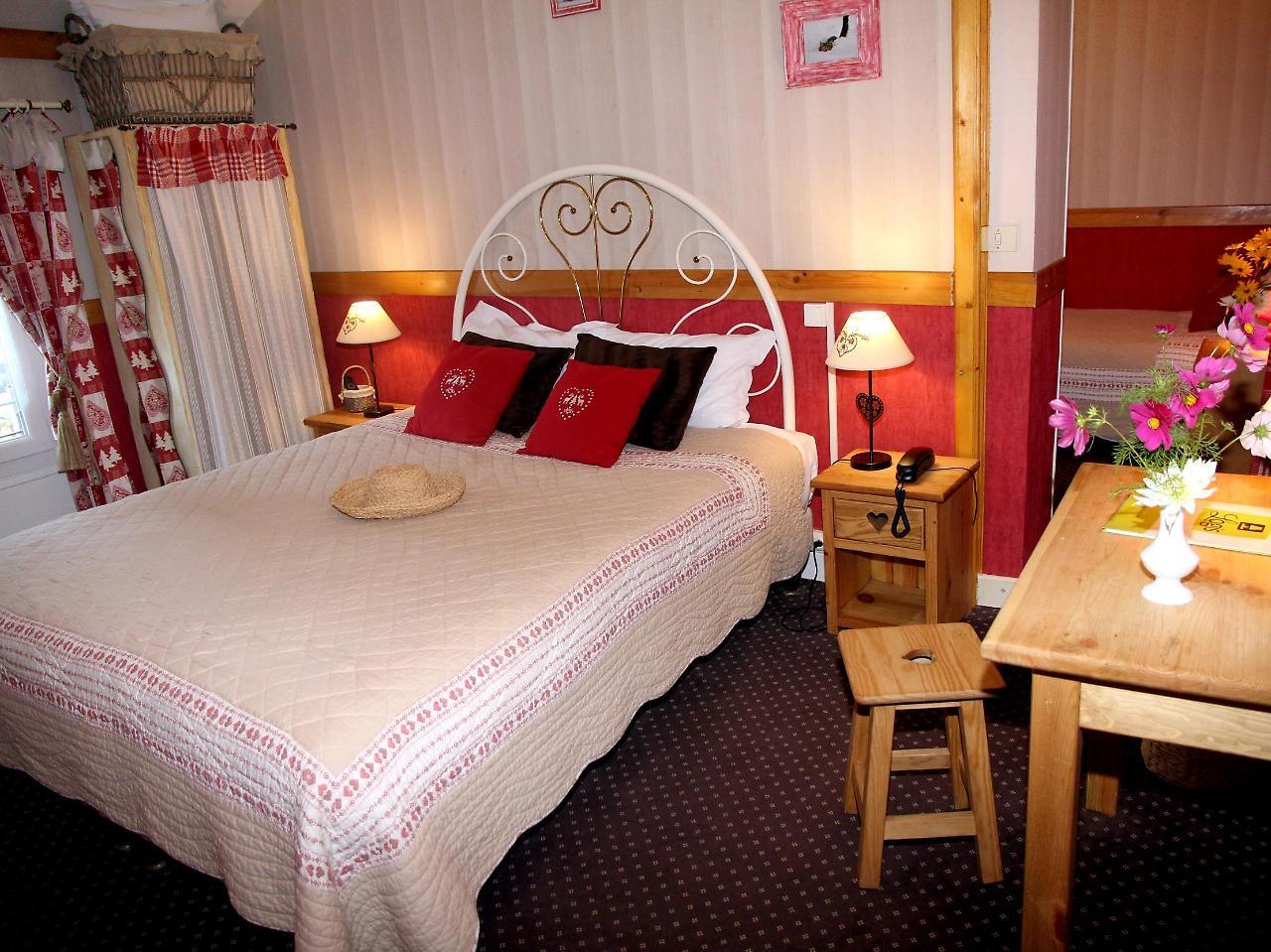 Hôtel Restaurant La Sauldraie Salbris Extérieur photo