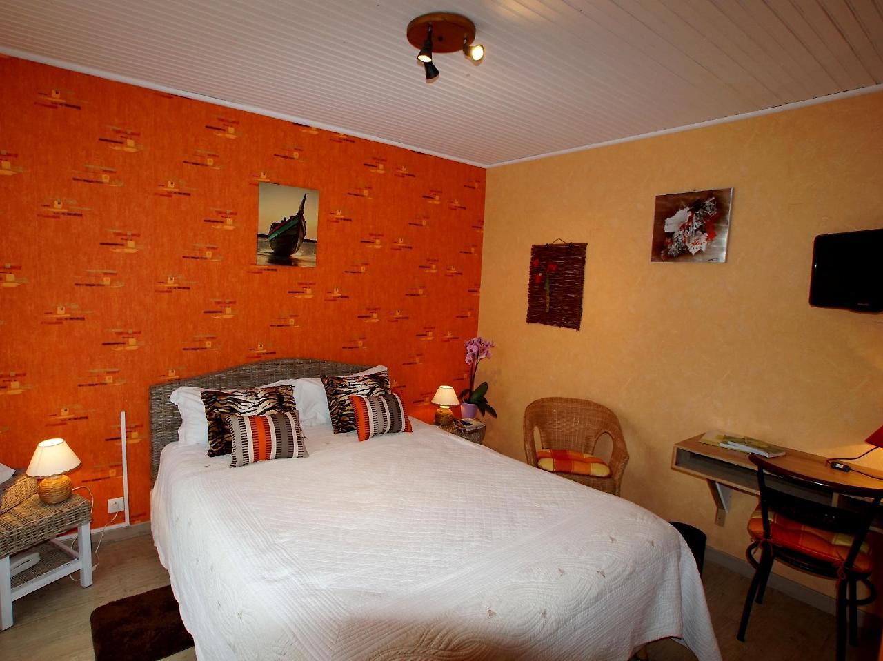 Hôtel Restaurant La Sauldraie Salbris Extérieur photo