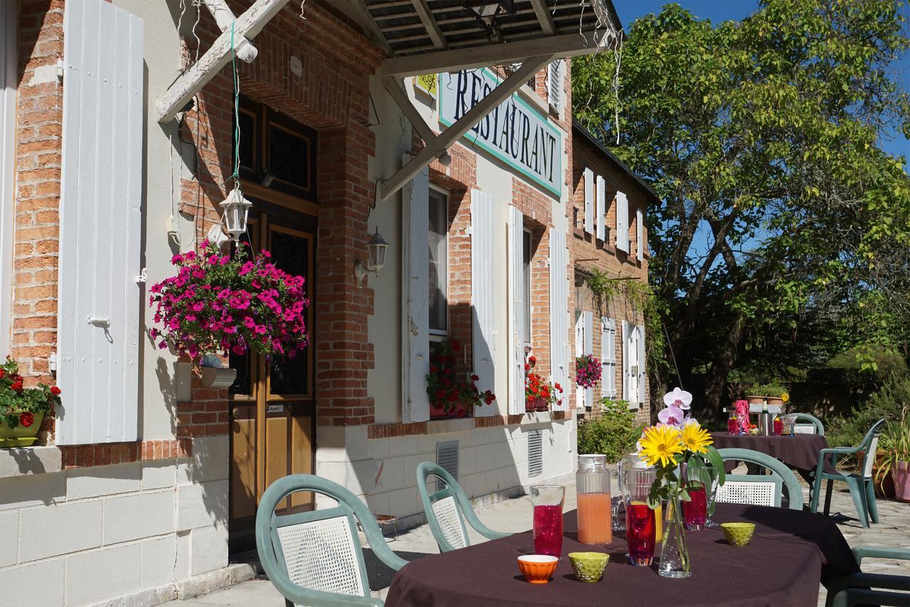 Hôtel Restaurant La Sauldraie Salbris Extérieur photo