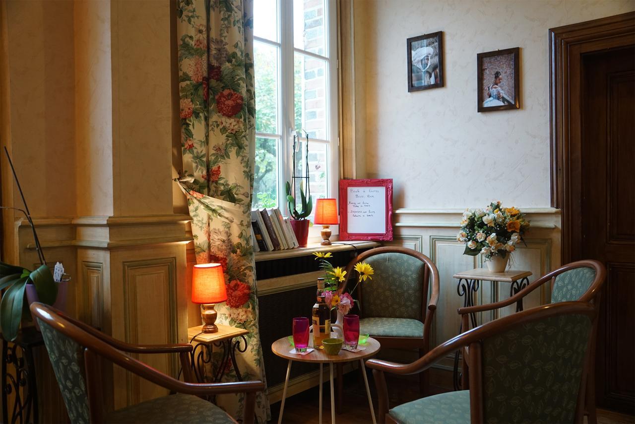 Hôtel Restaurant La Sauldraie Salbris Extérieur photo